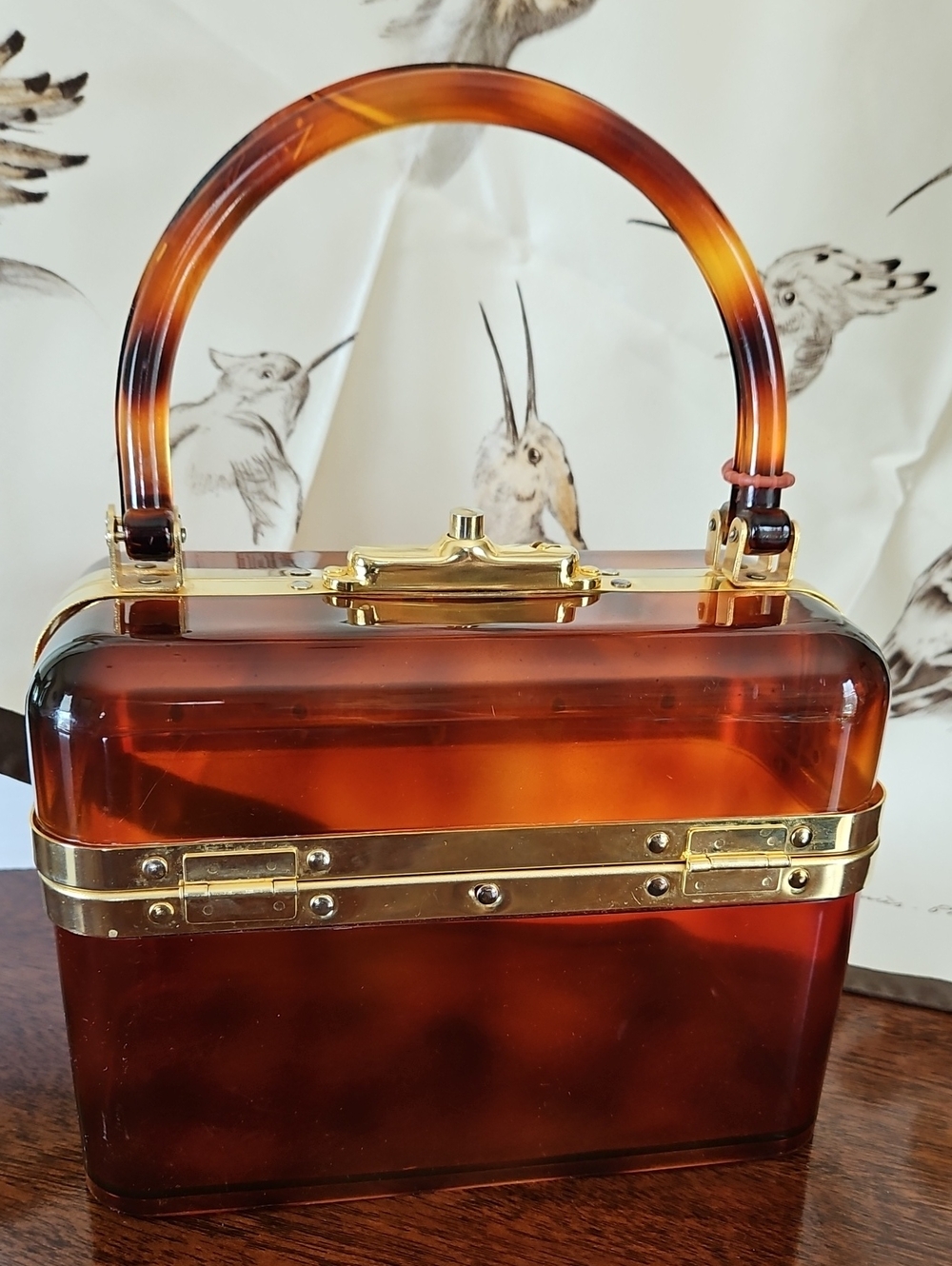 Vintage 1970s French Tortoiseshell Lucite Trunk Purse Amber/Brown - Gold Trim - Picture 1 of 16